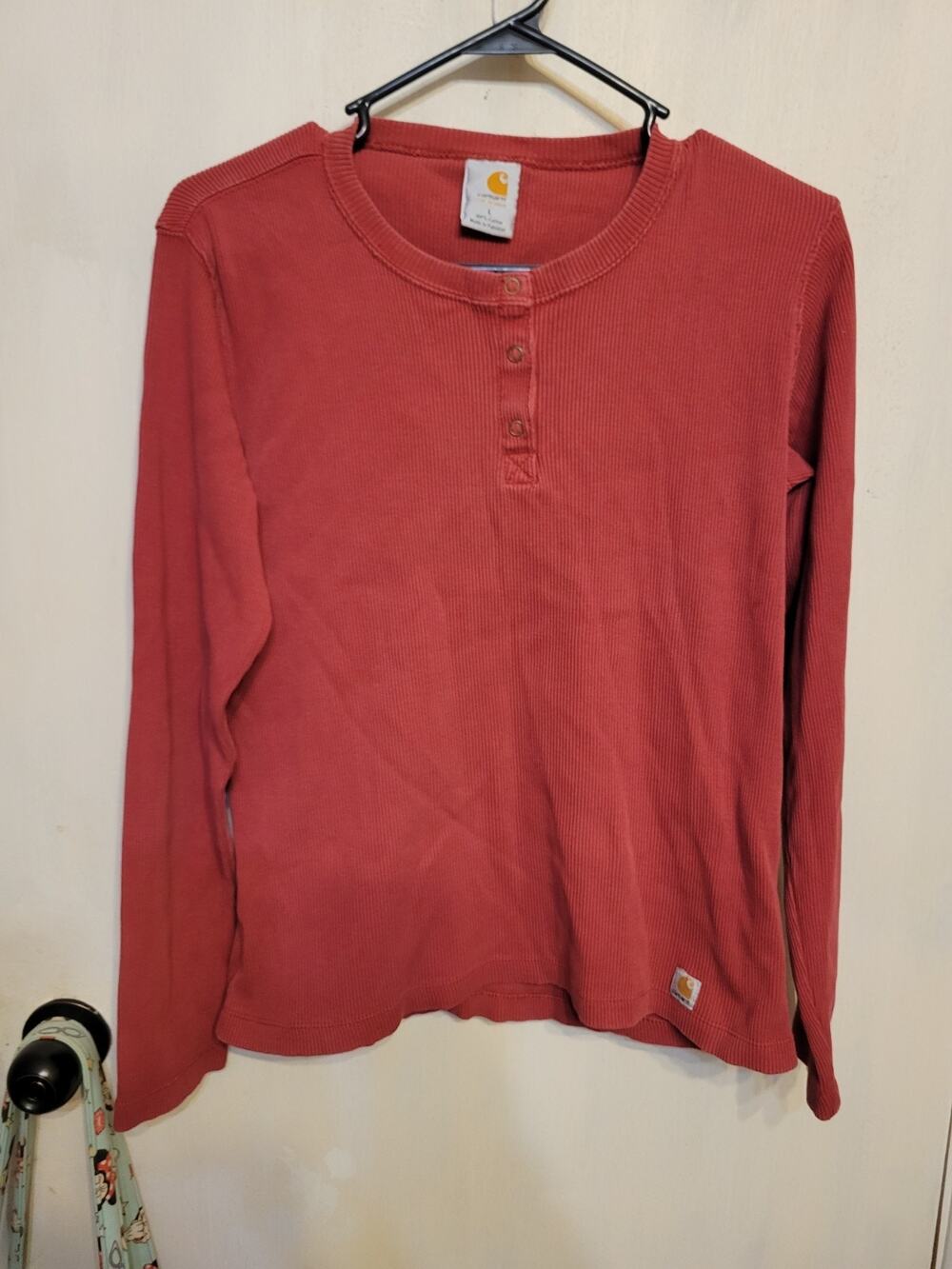Carhartt Henley Ribbed Thermal Top Womens Size L Burgandy Vintage Inspired